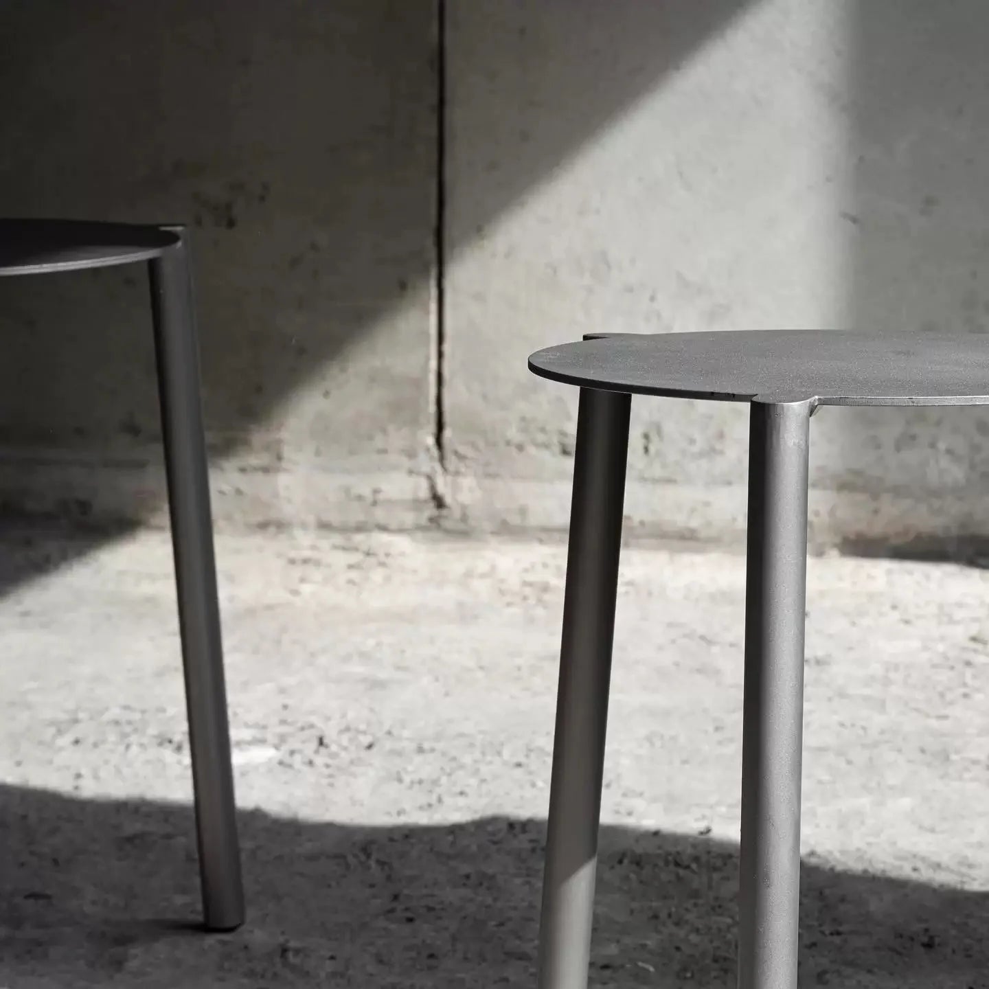 Italian Minimalist Metal Style Stool Stackable Dining Table Chair Stainless Steel Outdoor Courtyard Commercial Leisure Chair